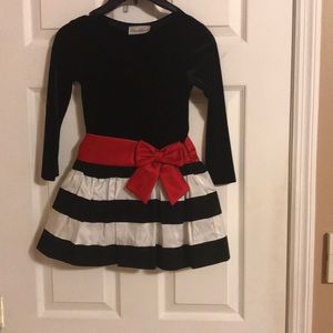 Girls holiday dress size 5
